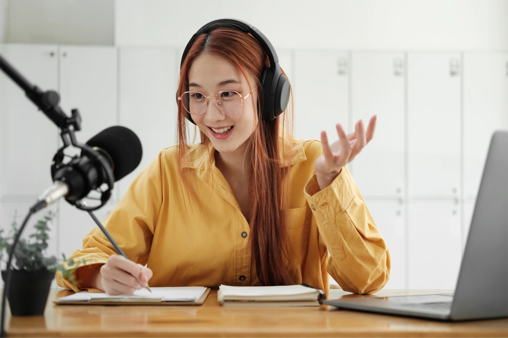 The Business Benefits of Video: Why Webcasting Beats Traditional Video Conferencing for Enterprise Events